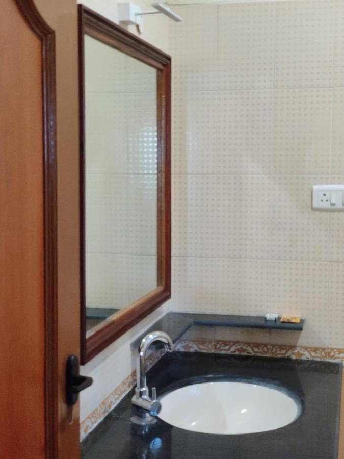 Apartmán Coral Shelters Kochadai Madurai Exteriér fotografie