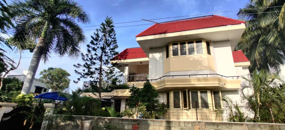 Apartmán Coral Shelters Kochadai Madurai Exteriér fotografie