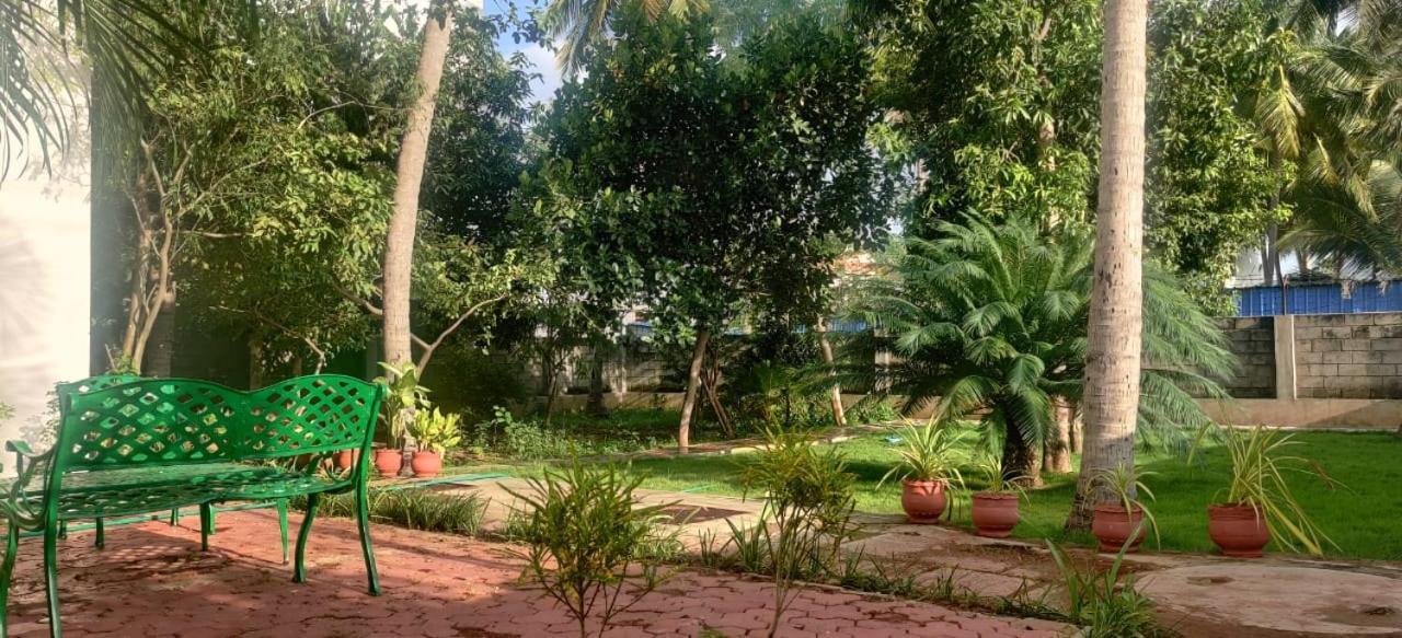 Apartmán Coral Shelters Kochadai Madurai Exteriér fotografie